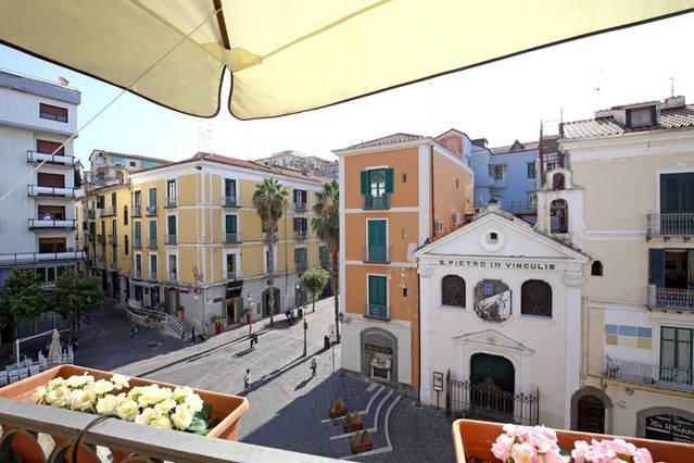 B&B Portanova Salerno Eksteriør billede